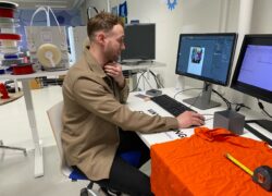 Le makerspace : mise en place de projets communs avec l'université d'Espoo, OMNIA et entreprises